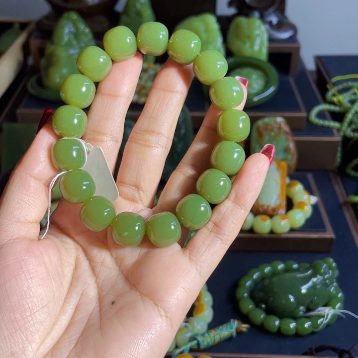 臻***至和田玉未镶嵌手链