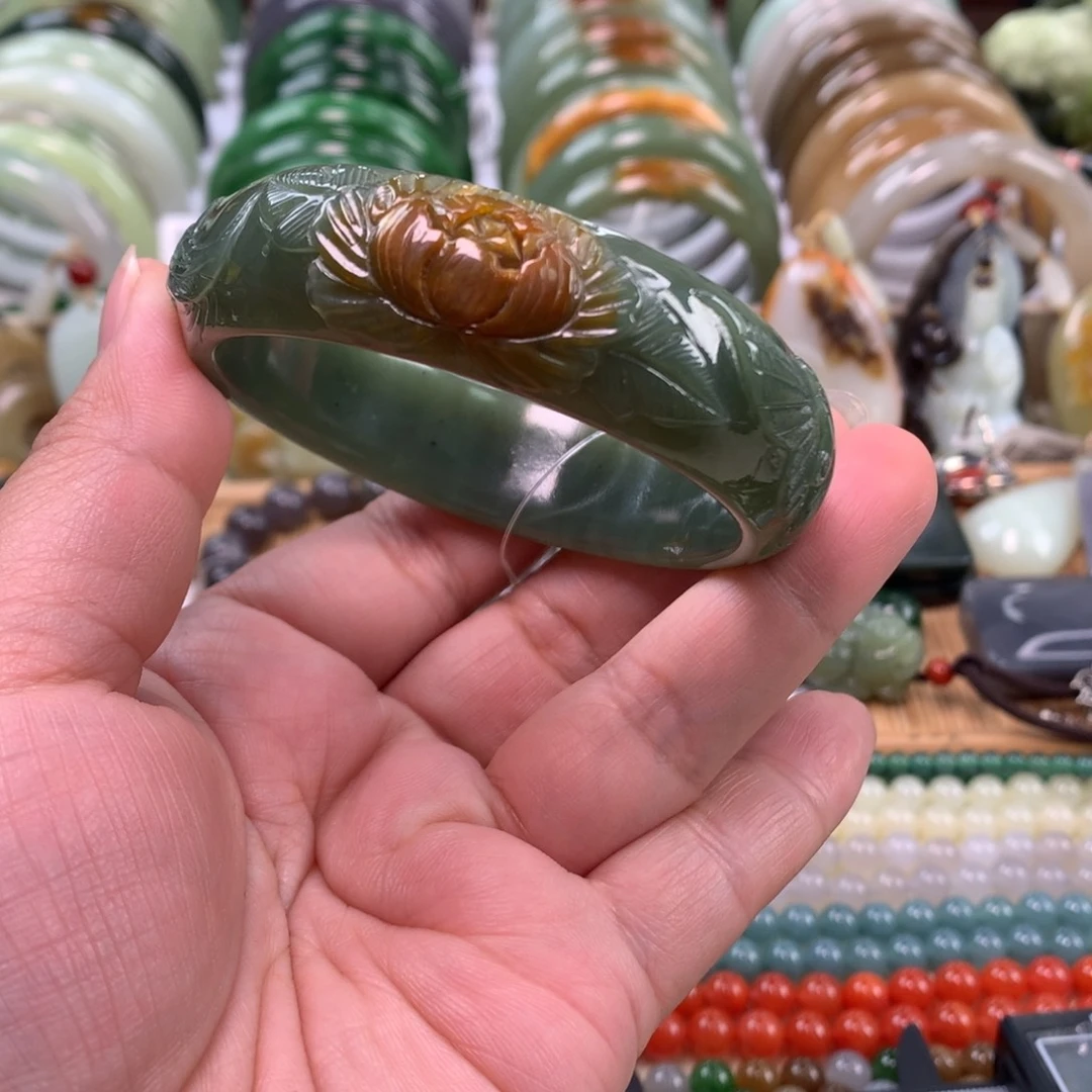 和田玉未镶嵌手镯56_57口径