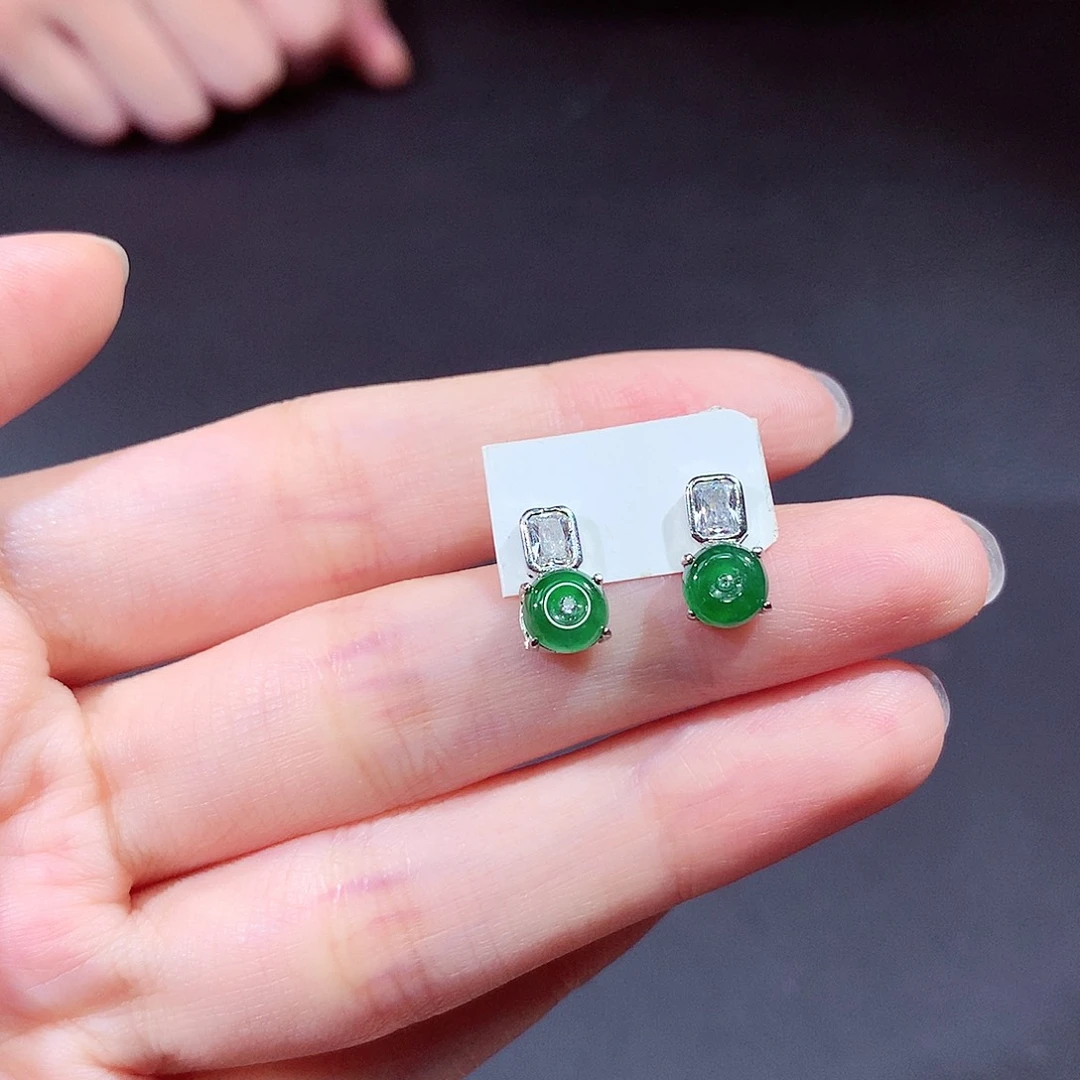 翡翠戒指未镶嵌翡翠