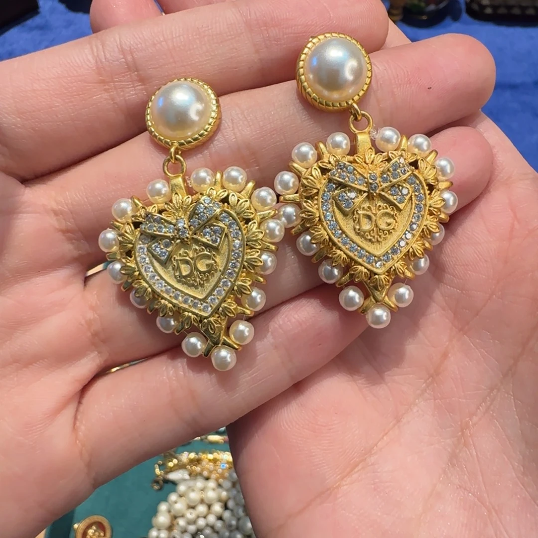 合成碳硅石纯铜瑕疵