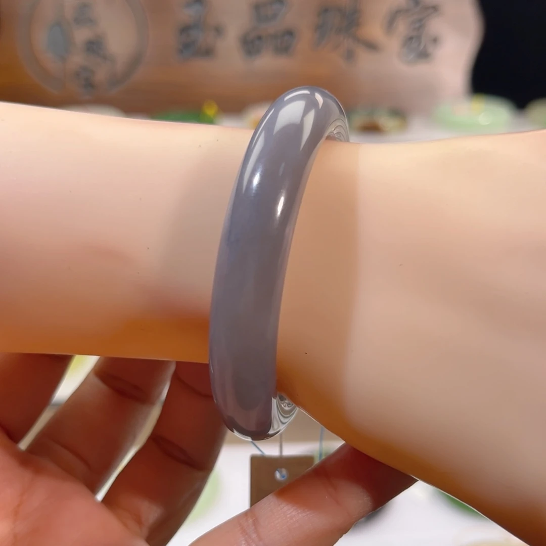 和田玉未镶嵌手镯香芋紫