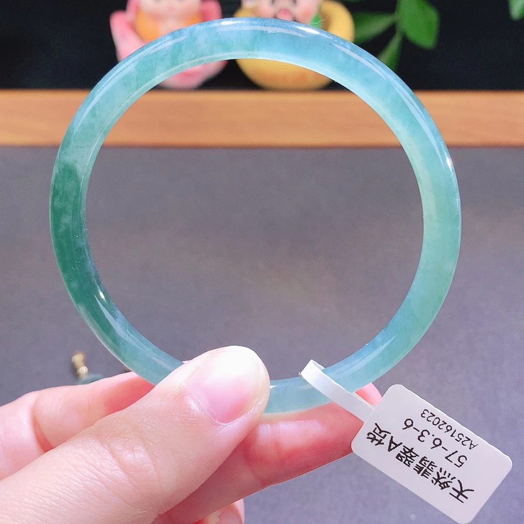 翡翠未镶嵌手镯天然翡翠