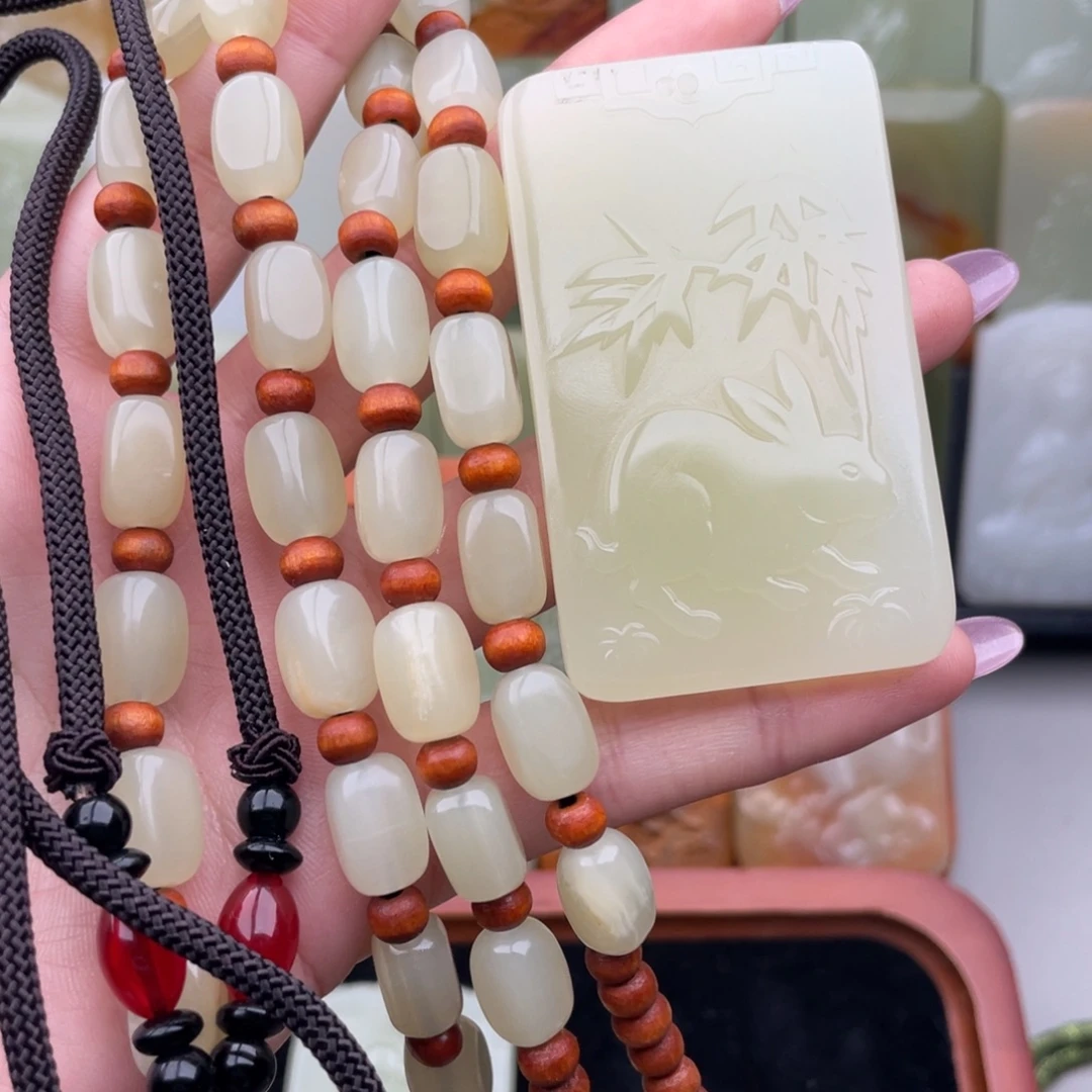 新疆昆仑山料，一物一拍
