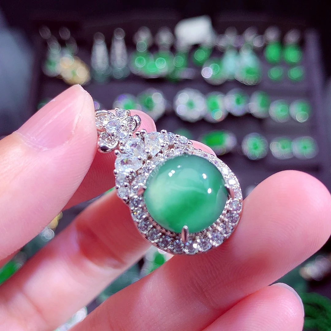 翡翠未镶嵌颈饰天然