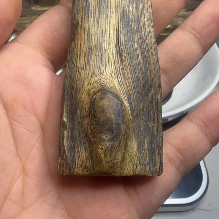 龙***14.8克平安无事牌子的