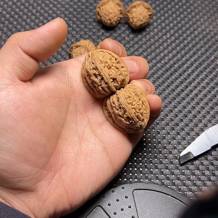 文玩核桃把件唐三角