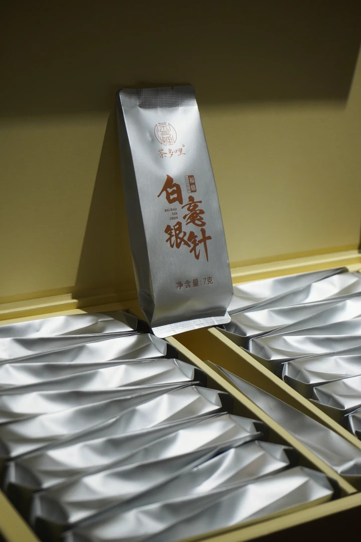 2025年头春头采白福鼎白毫银针白茶30袋/盒