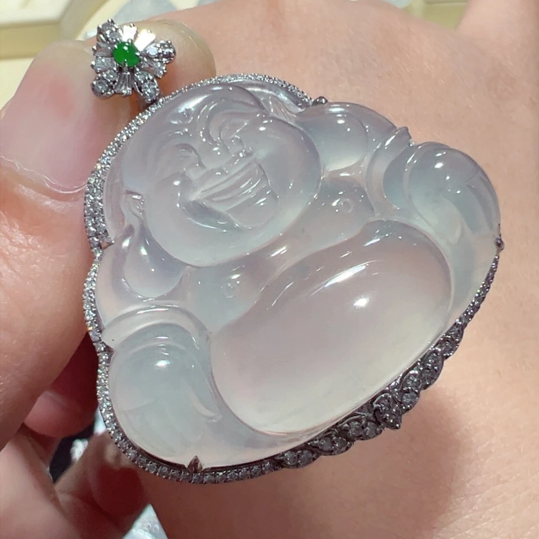 翡翠颈饰18K金镶嵌吊坠