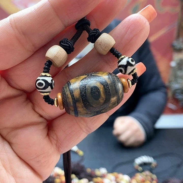 玛瑙/玉髓颈饰合金