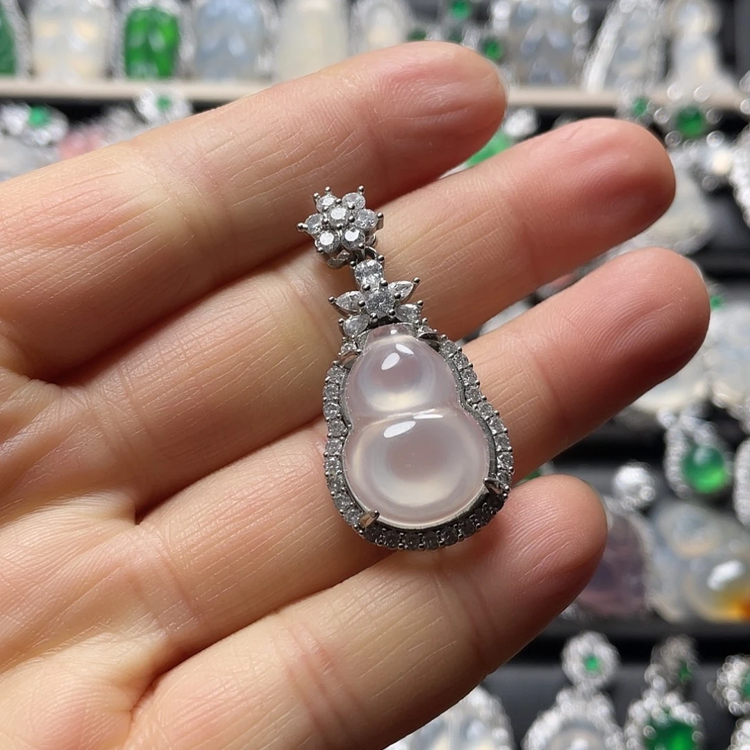 玛瑙/玉髓未镶嵌挂件