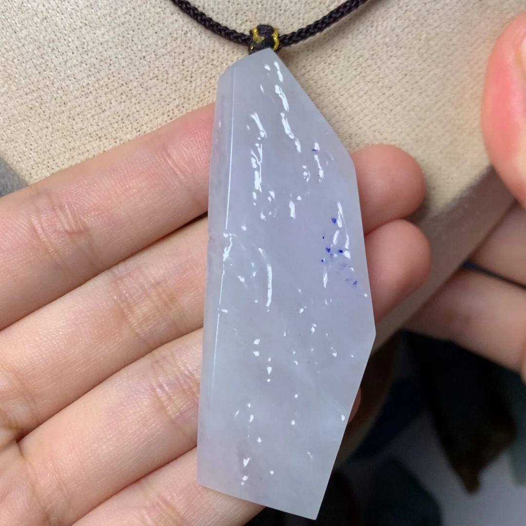 翡翠颈饰未镶嵌吊坠