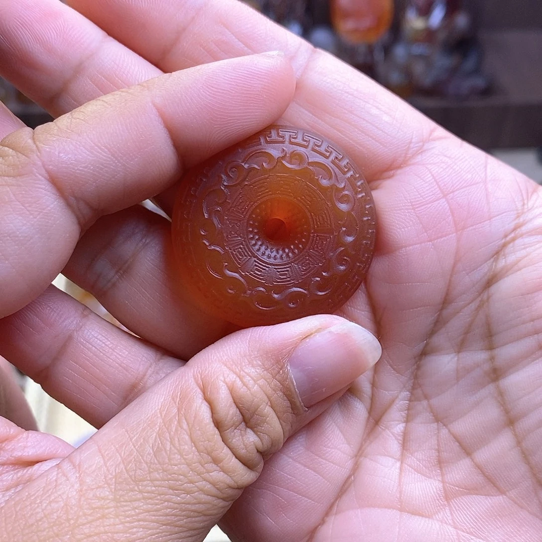 向***葵玛瑙/玉髓未镶嵌颈饰