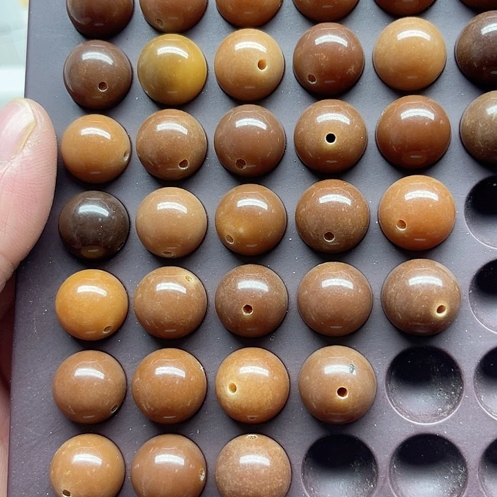 白玉菩提吊坠才**姆微瑕13风化圆珠