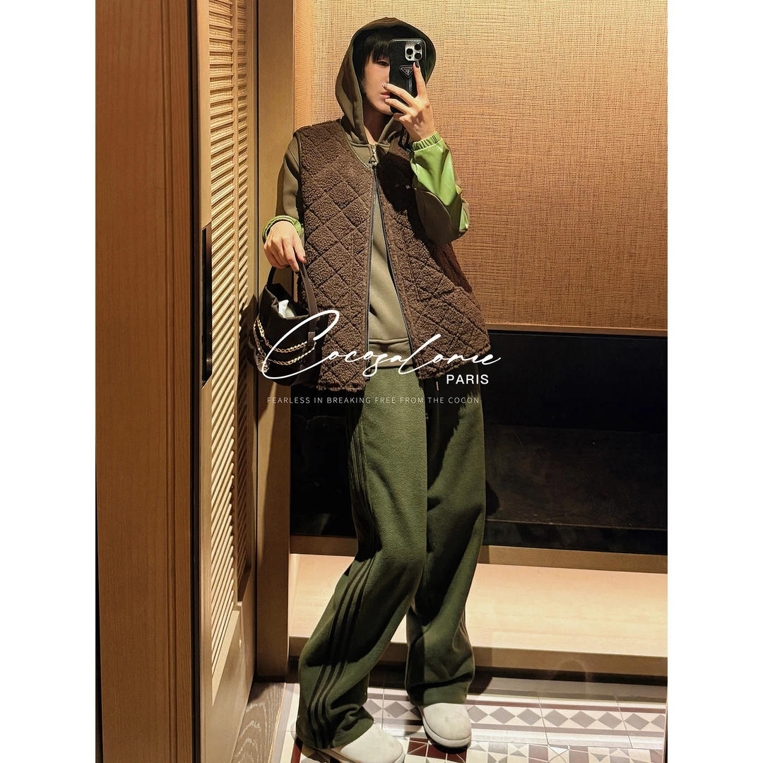 韩彬彬"绿马甲"双面穿复古菱格绗缝V领绵羊毛拼皮马甲外套3391-8