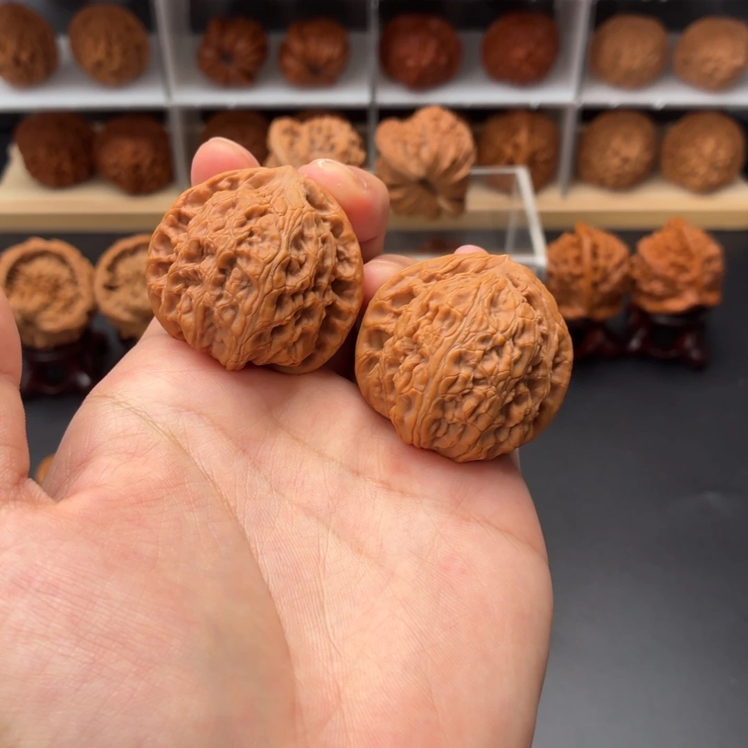 文玩核桃把件小众玄武40。38。