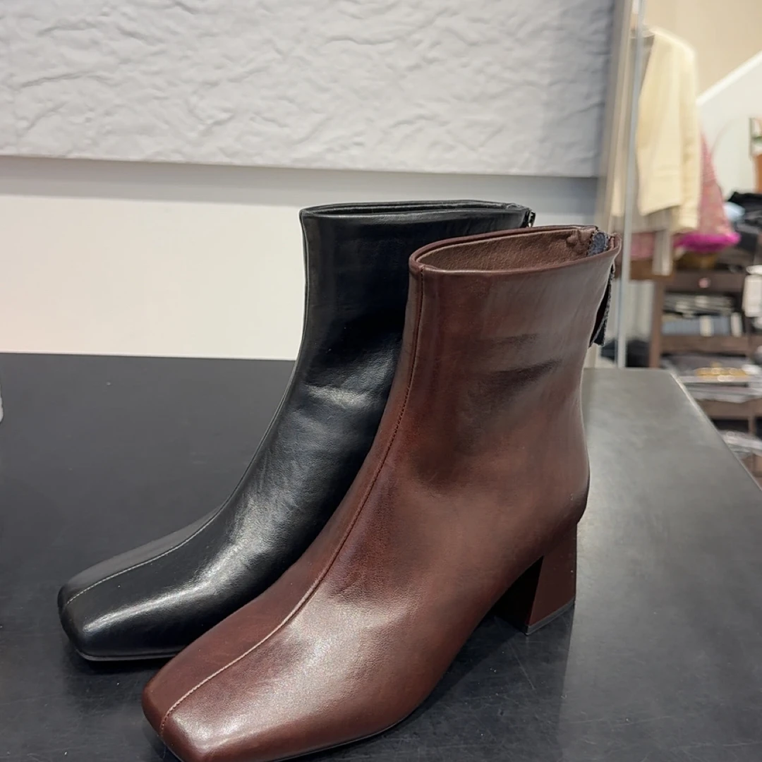 「雯姐家」2025新款秋冬方头短靴女粗跟高跟鞋女靴子韩版瘦瘦靴黑色