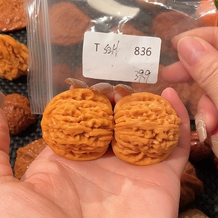 文玩核桃吊坠四座楼39.8