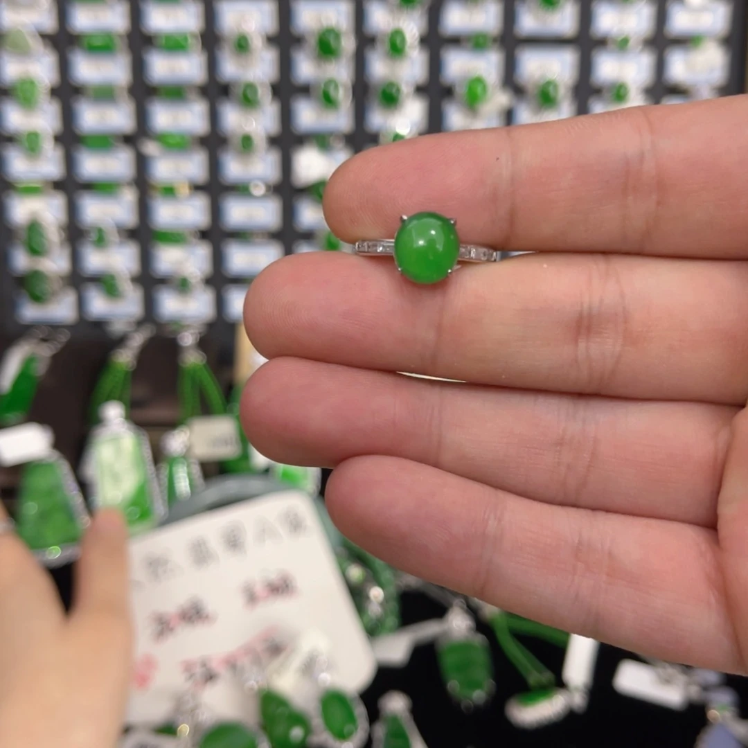 赚***赚银S925镶嵌戒指翡翠翡翠戒指