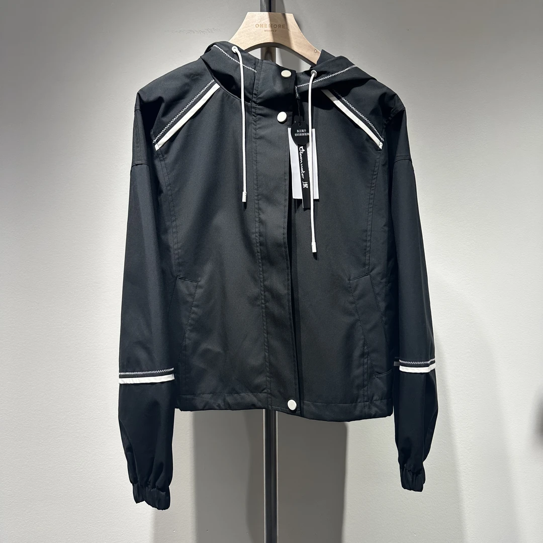 潔牌黑色连帽休闲外套