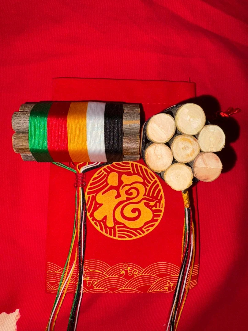 五色线手工编织桃木枝防惊招财平安幸福挂件