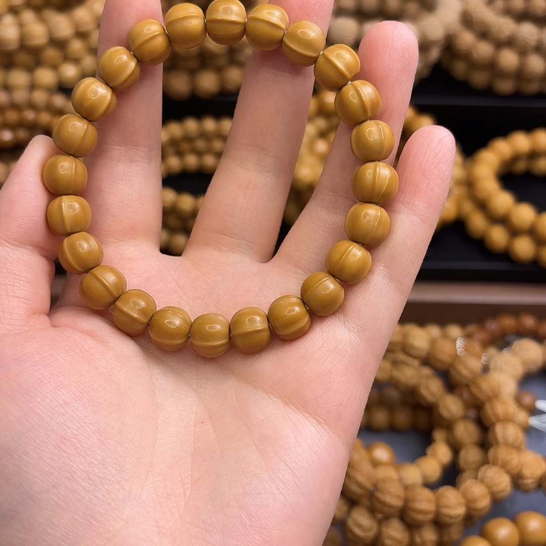 明***哥猴头核桃吊坠小鲨鱼