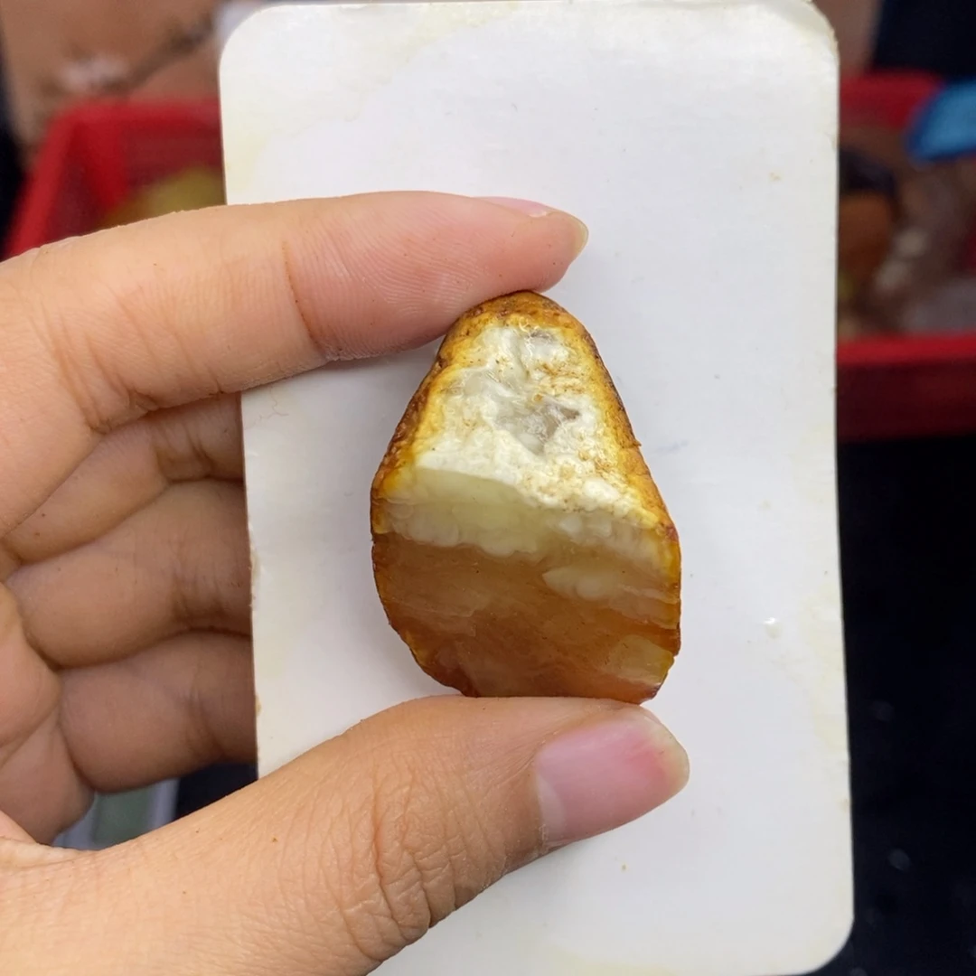 未镶嵌定制蜜蜡梨