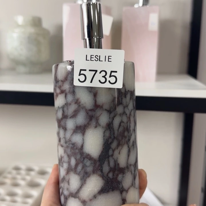 L。  5735。。。。。福利