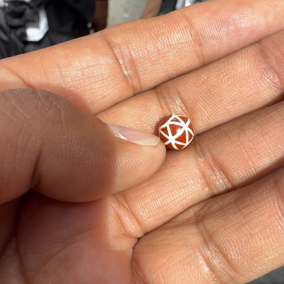 执***~琉璃颈饰精品珠子