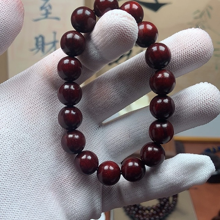 a***姐檀香紫檀（小叶紫檀）