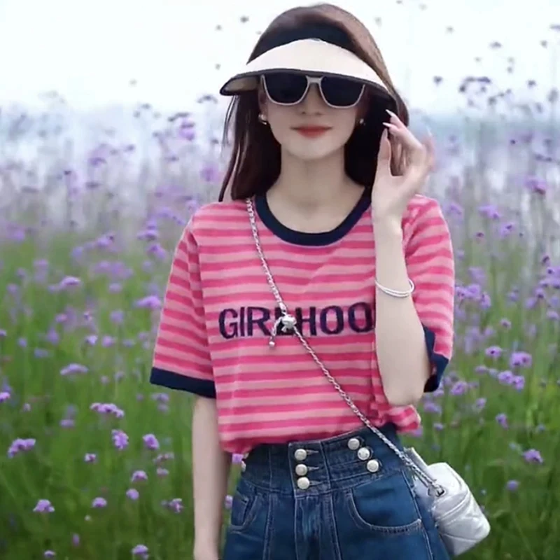 夏季圆领宽松短袖撞色条纹T恤女2025年打底字母印花chic减龄上衣