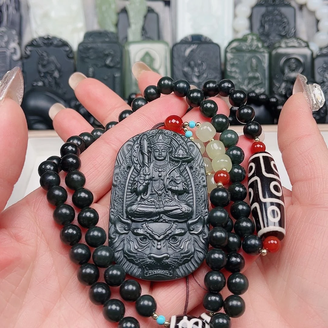 和田玉颈饰未镶嵌