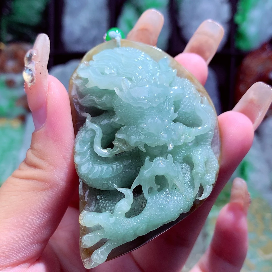 翡翠未镶嵌颈饰挂件