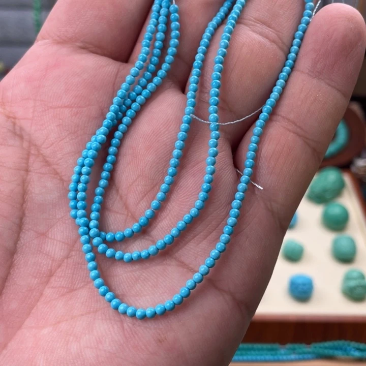 直径2+蓝色米珠链一条