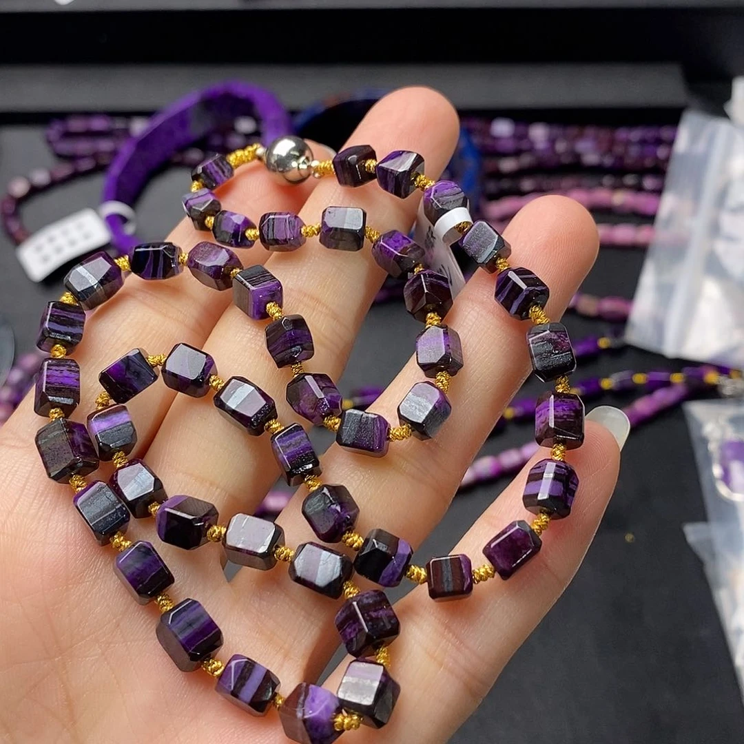 未镶嵌苏纪石（舒俱来）项链