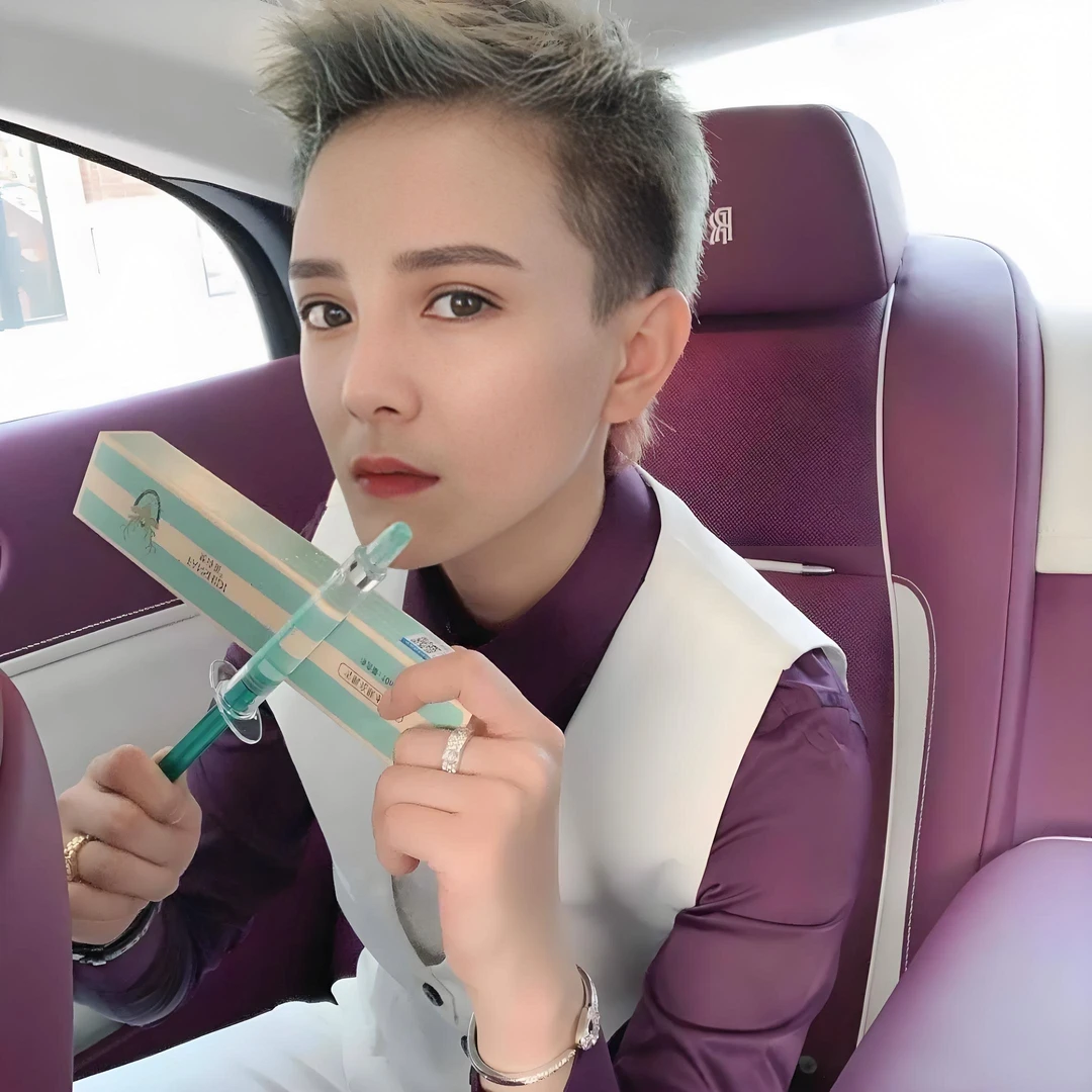 拍1发12支梵诗笛雪肌亮肤水光液补水保湿提亮干皮敏感肌水光针