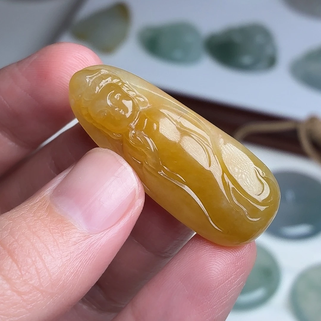 萱***D翡翠未镶嵌颈饰缅甸天然A货翡翠