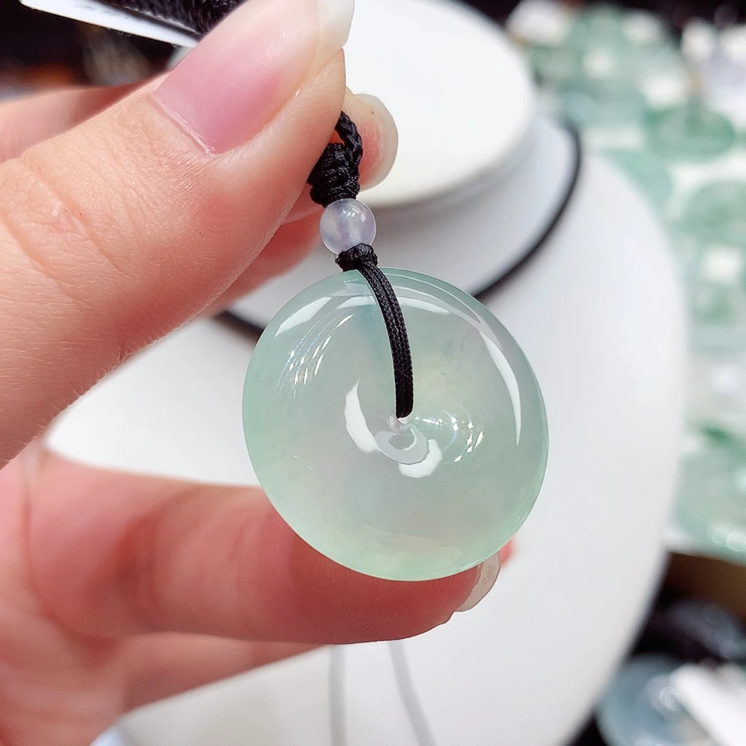 颈饰未镶嵌翡翠翡翠57，24.2/5.5