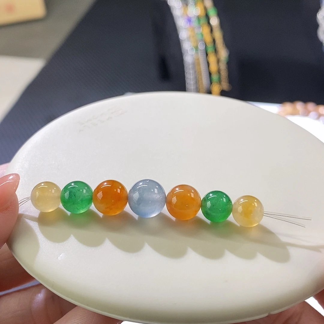 翡翠挂件未镶嵌单珠