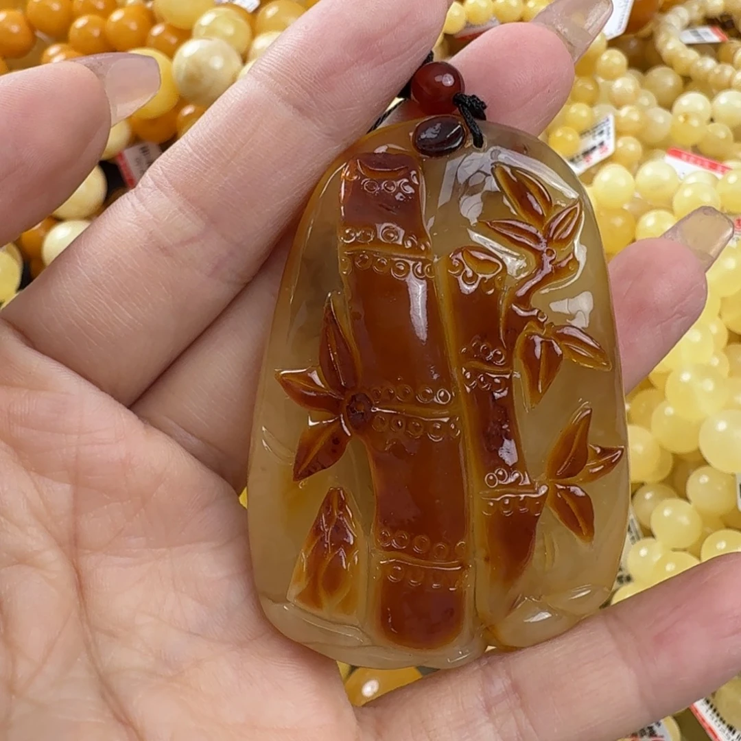 琥珀未镶嵌珠宝奇石