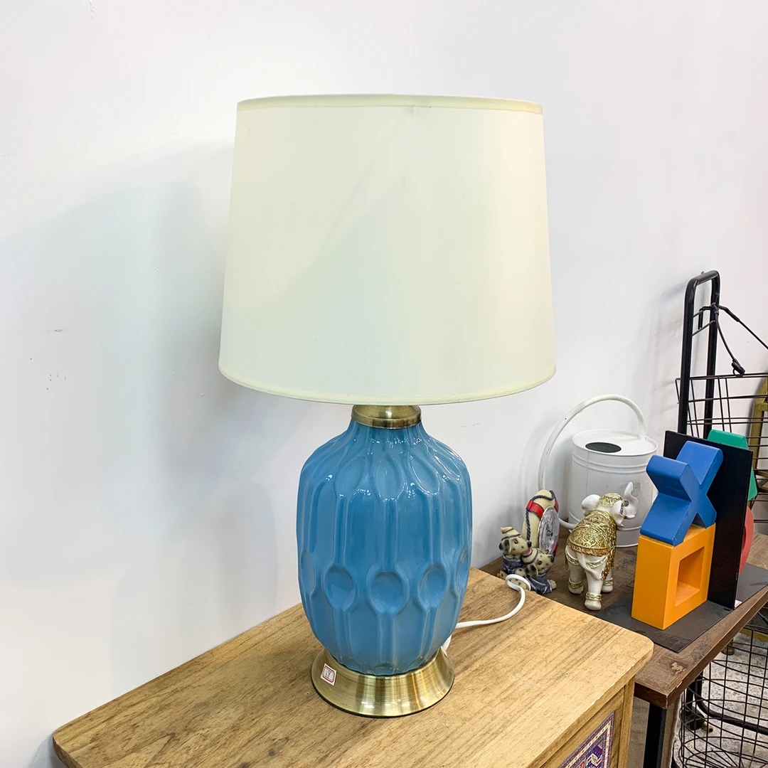 北欧陶瓷台灯卧室床头灯书房客厅简约现代温馨床头柜灯