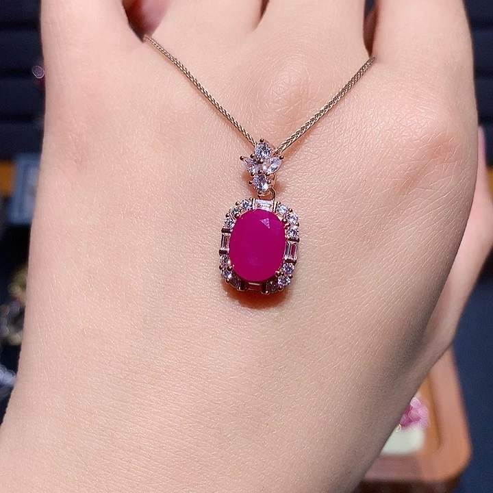 银S925镶嵌红宝石吊坠(赠链)