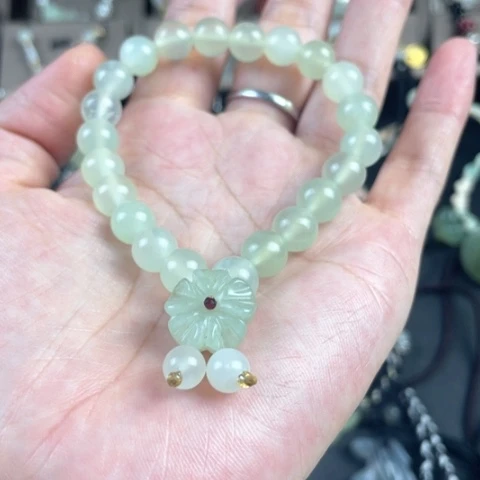 蛇纹石玉合金颈饰