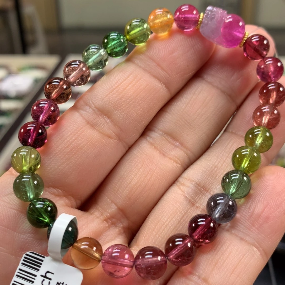 戚***慧未镶嵌手链碧玺7.3左右