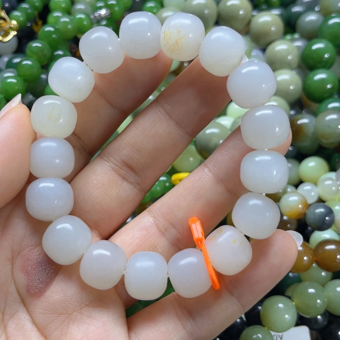 未镶嵌手链和田玉