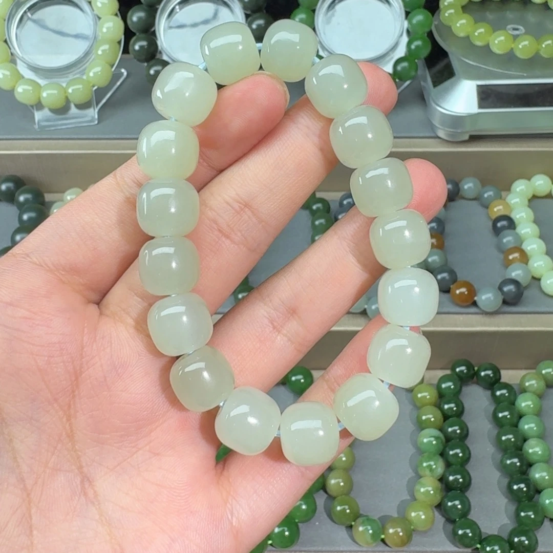 未镶嵌手链和田玉