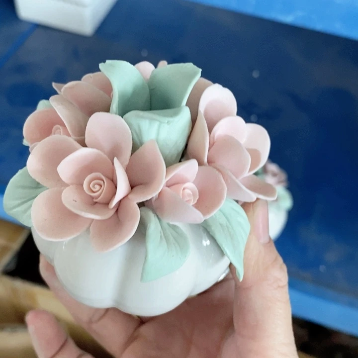 摆件陶瓷树脂材料