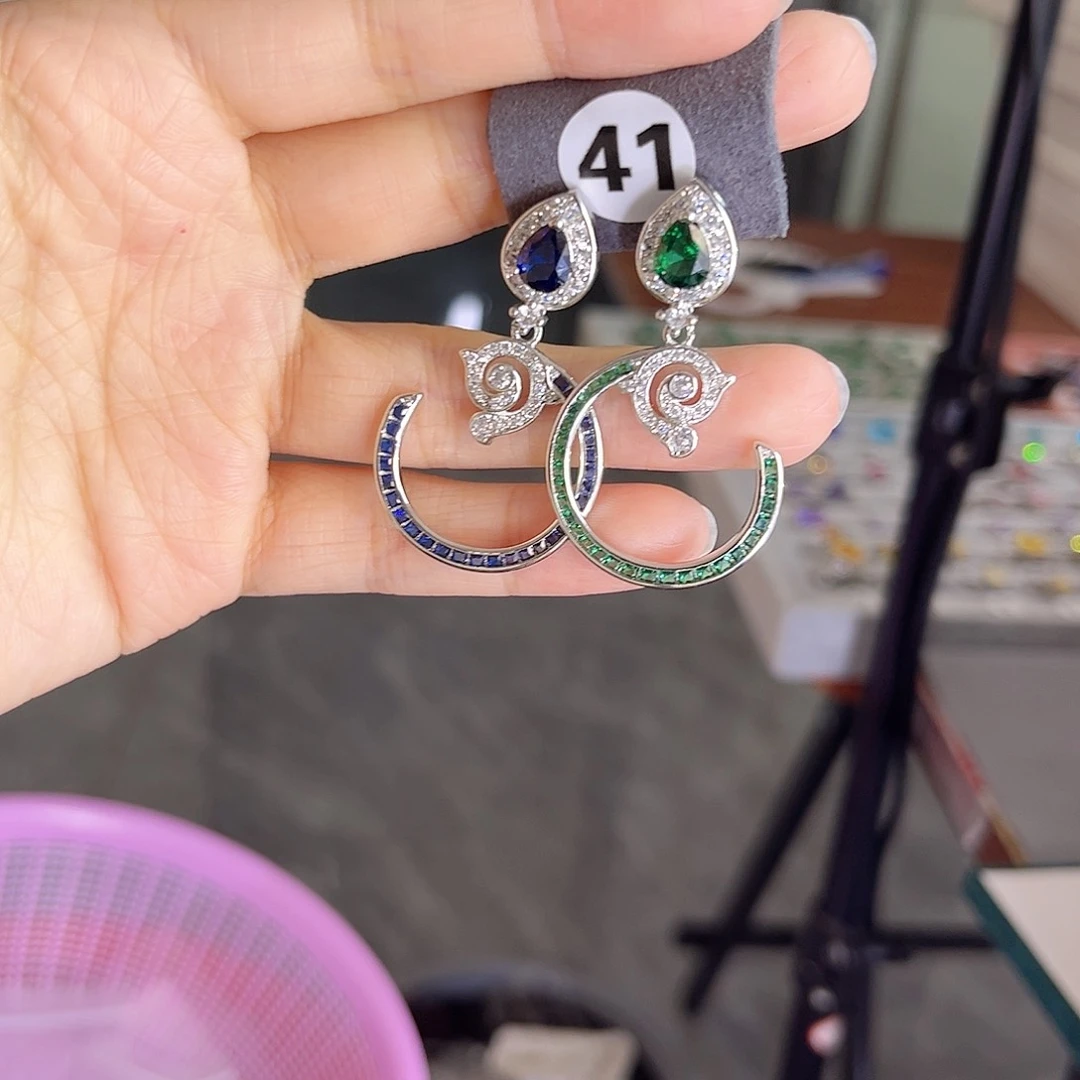 耳饰蓝宝石银S925镶嵌