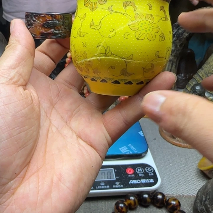 火****天天开心快乐幸福