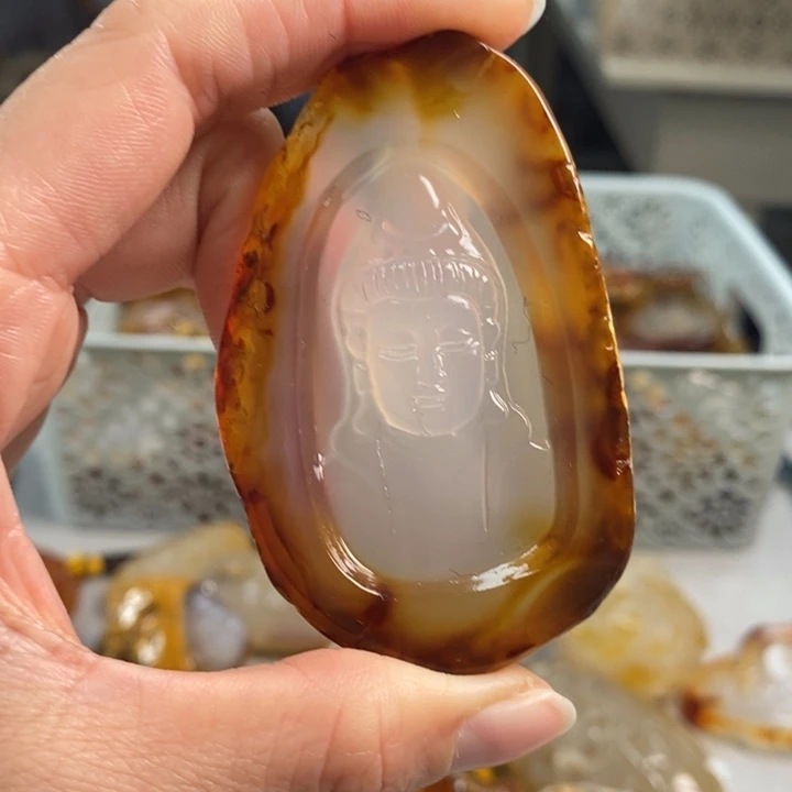 玛瑙/玉髓吊坠(不含链)足铂镶嵌