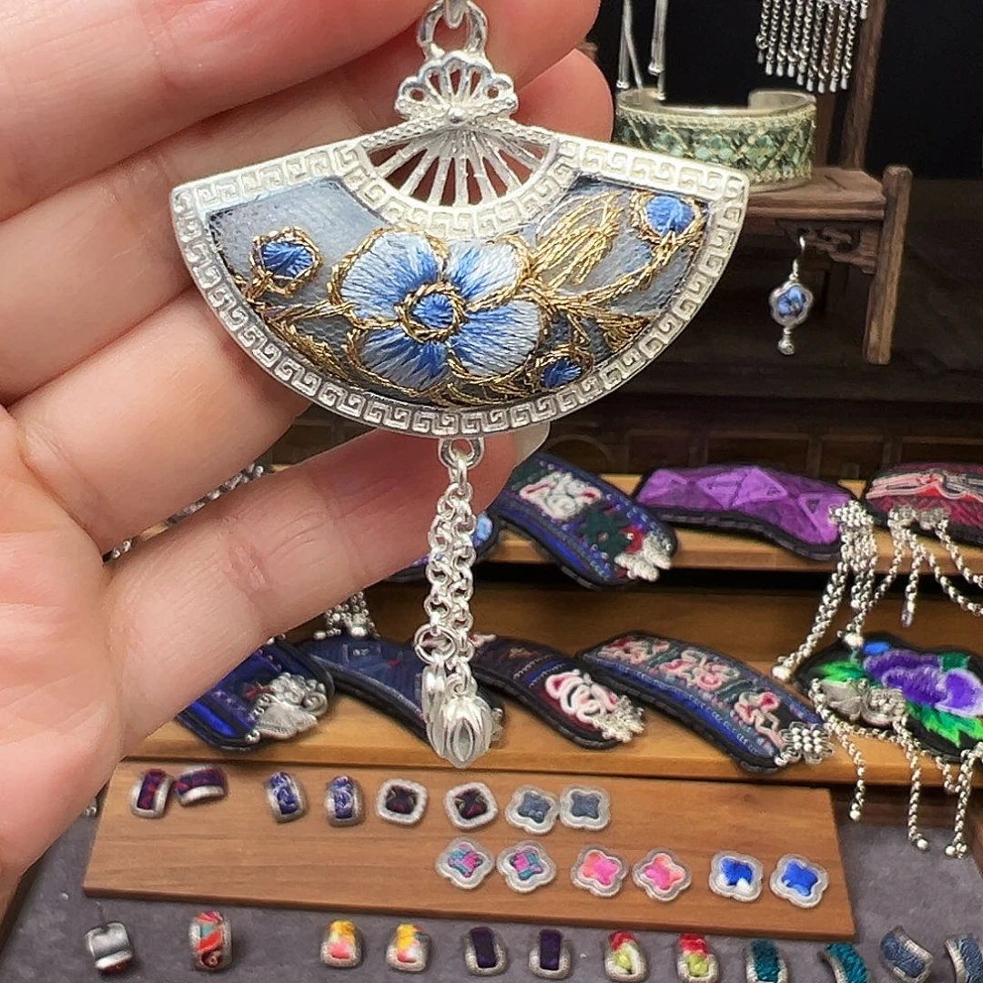 织绣手工刺绣工艺品